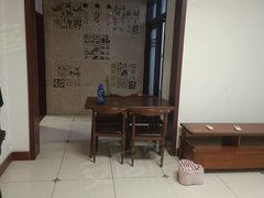 安阳北关凯德广场地区医院家属楼，3室，精装修，家电家具齐全拎包出租房源真实图片