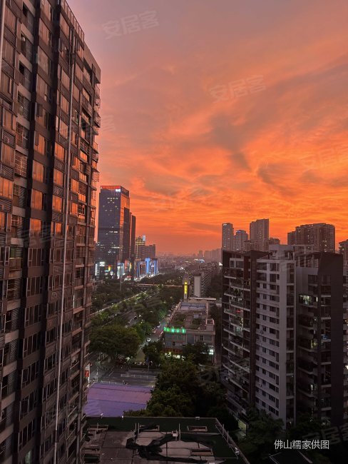 9平方米,凯德城脉二手房,248万,4室2厅,2卫,152.9平米-佛山安居客