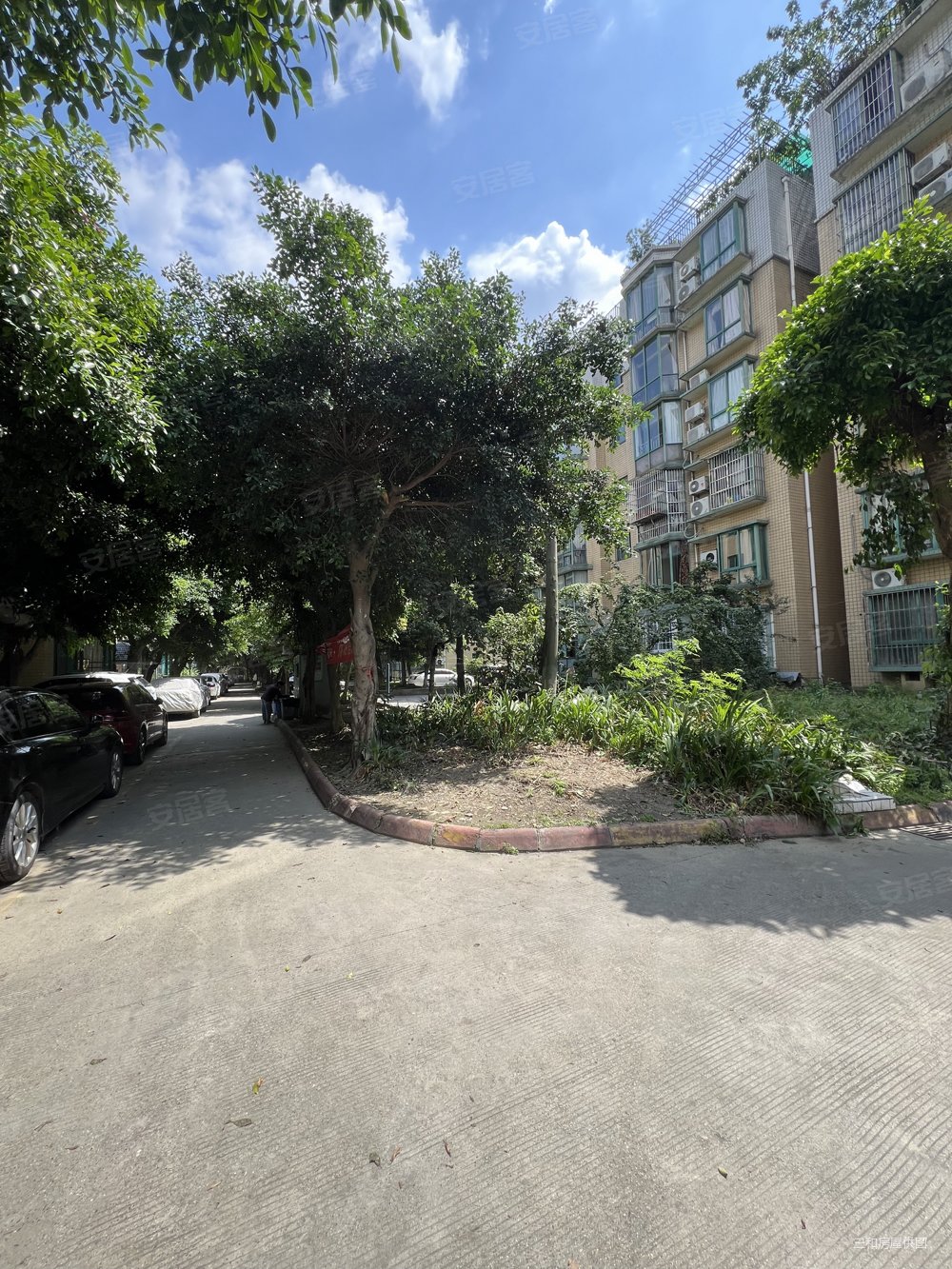 高新南中和套五带花园80平米房东诚意卖房视野开阔,金桂花园银桂园