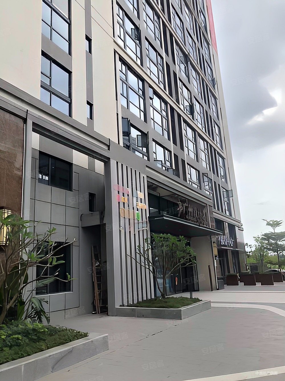 黄边设计之都 全新装修住看房方便,广州设计之都二手房,70万,1室1厅,1