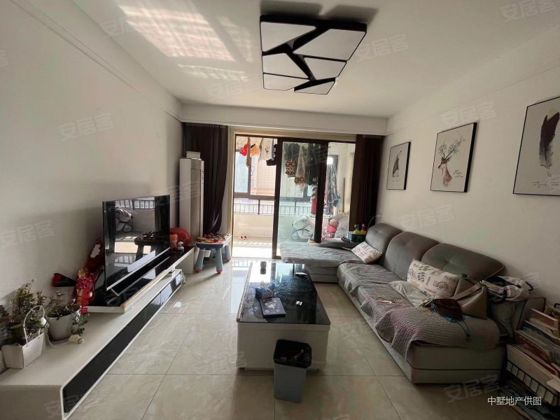 精装修 非常诚心卖 门口就是商业 南北通透户型随时看,华盛大运城