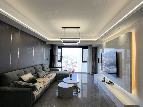 金华东阳横店横店南江府南江府中心位置大3房边套！现代简约风！家具家电齐全！拎包入住出租房源真实图片