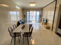 肇庆高要南岸街道金沙咀广场精装三房租1600，家电齐全，向南采光好，房屋新净出租房源真实图片