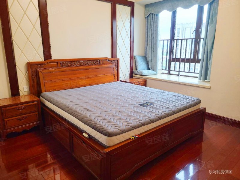 阳光城丽兹公馆中式精装四房