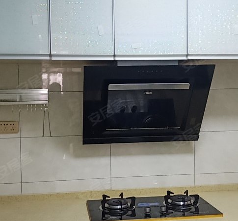 咸宁咸安新鄂高清华城清华城 3室2厅2卫出租房源真实图片