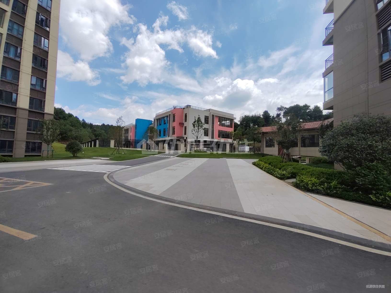 碧桂园西南上城澜山府3室2厅1卫89.93㎡南北75万