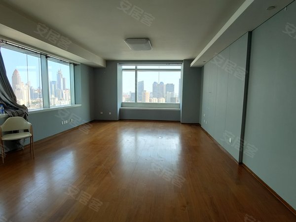 天津和平劝业场津塔公寓精装空房出租 看房方便 居家办公 陪读 环球