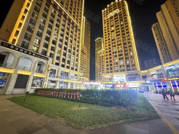 国维中央广场1室1厅2卫 看小区园林 家私家电齐全,香洲租房-珠海58