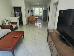 通化东昌万达广场千叶湖小区，两室两厅一卫，88平，步梯1楼，1500包取暖物出租房源真实图片