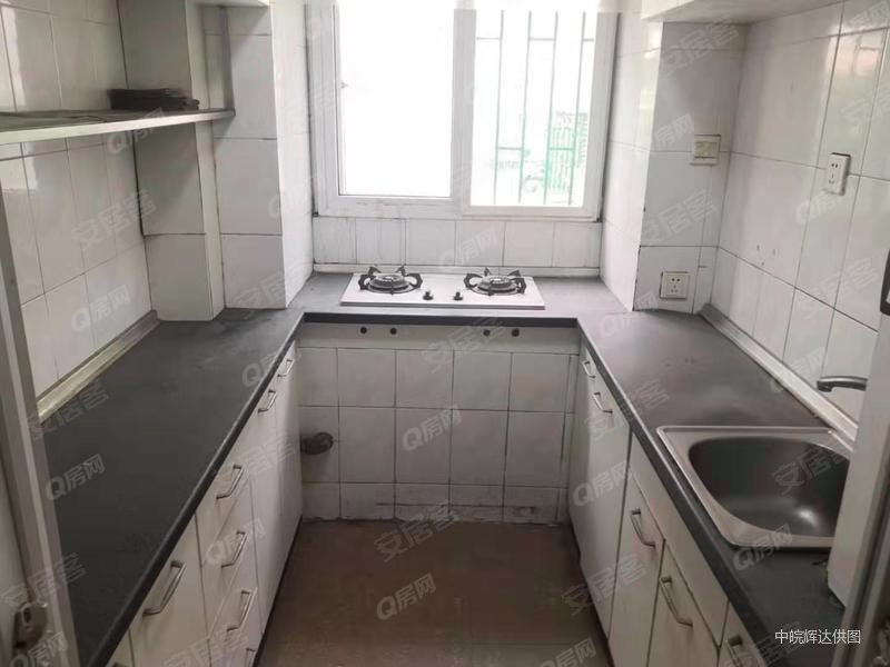 新上好房桐江新村一楼大院子采光好随时看房主急售