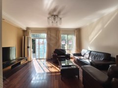 上海浦东康桥小代实拍 康桥半岛 三层别墅 精装全配 近尚德学校 随时看房出租房源真实图片