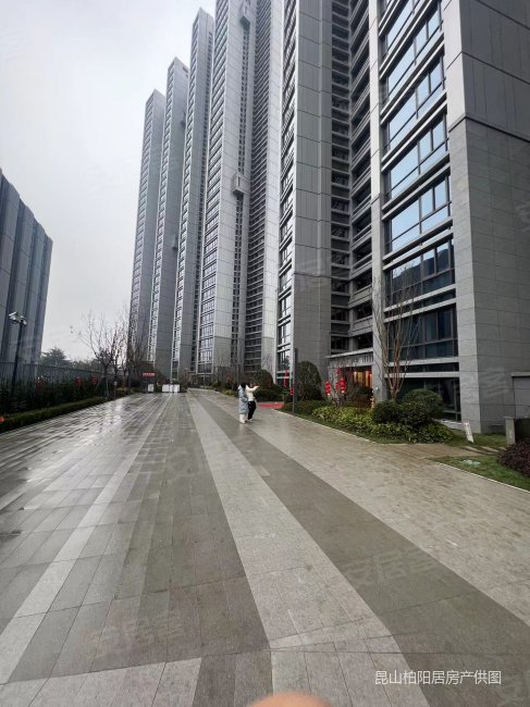 一天未住 急急急售 有密码 店在隔壁 随时约,中骏璟峰云庭(北区1-10幢