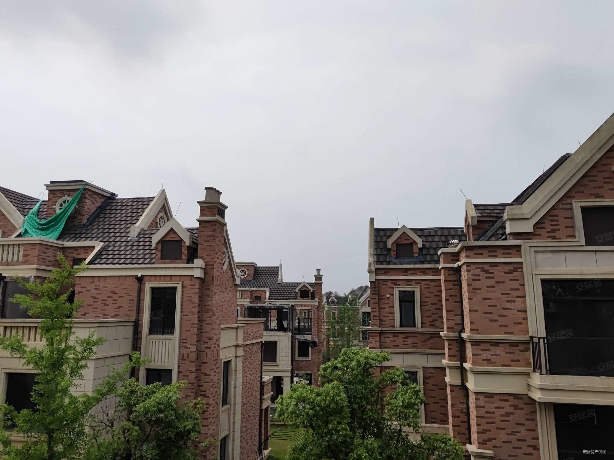 南昌二手房>新建二手房>工业大道二手房>保利半山国际纳帕溪谷(别墅)>