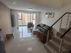 亳州谯城亳州万达广场南湖荟复试公寓出租，紧邻宝龙广场，精装修，家具家电齐全，月付出租房源真实图片