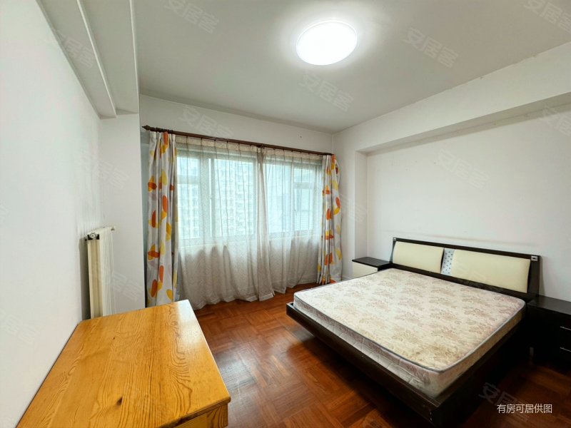 新区实验 本部 正南正北 3个车位 大平层安静位置采光视野好,锦华苑