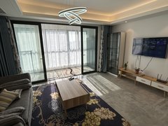 如皋如皋市区中山西路吾悦旁鸿璟园出租，室内干净整洁家具家电齐全，中高楼层拎包入住出租房源真实图片