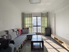 河池金城江金城江城区西城铭苑两房两厅一卫租金1600精装修家电家具齐全 首租出租房源真实图片