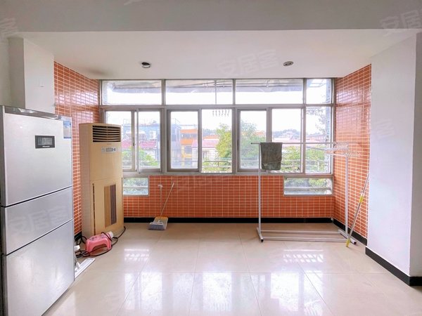 广州番禺洛溪海天花园海天花园3房 南北通透户型!出租房源真实图片