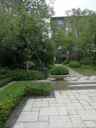 重庆南山郡花园洋房图片
