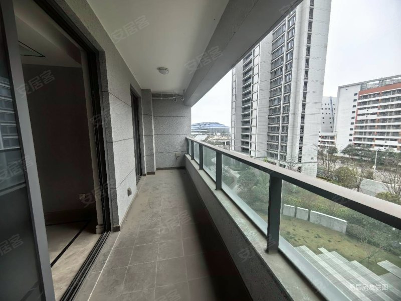 绿城品质下楼即地铁杨柳郡三期106平准新房急售