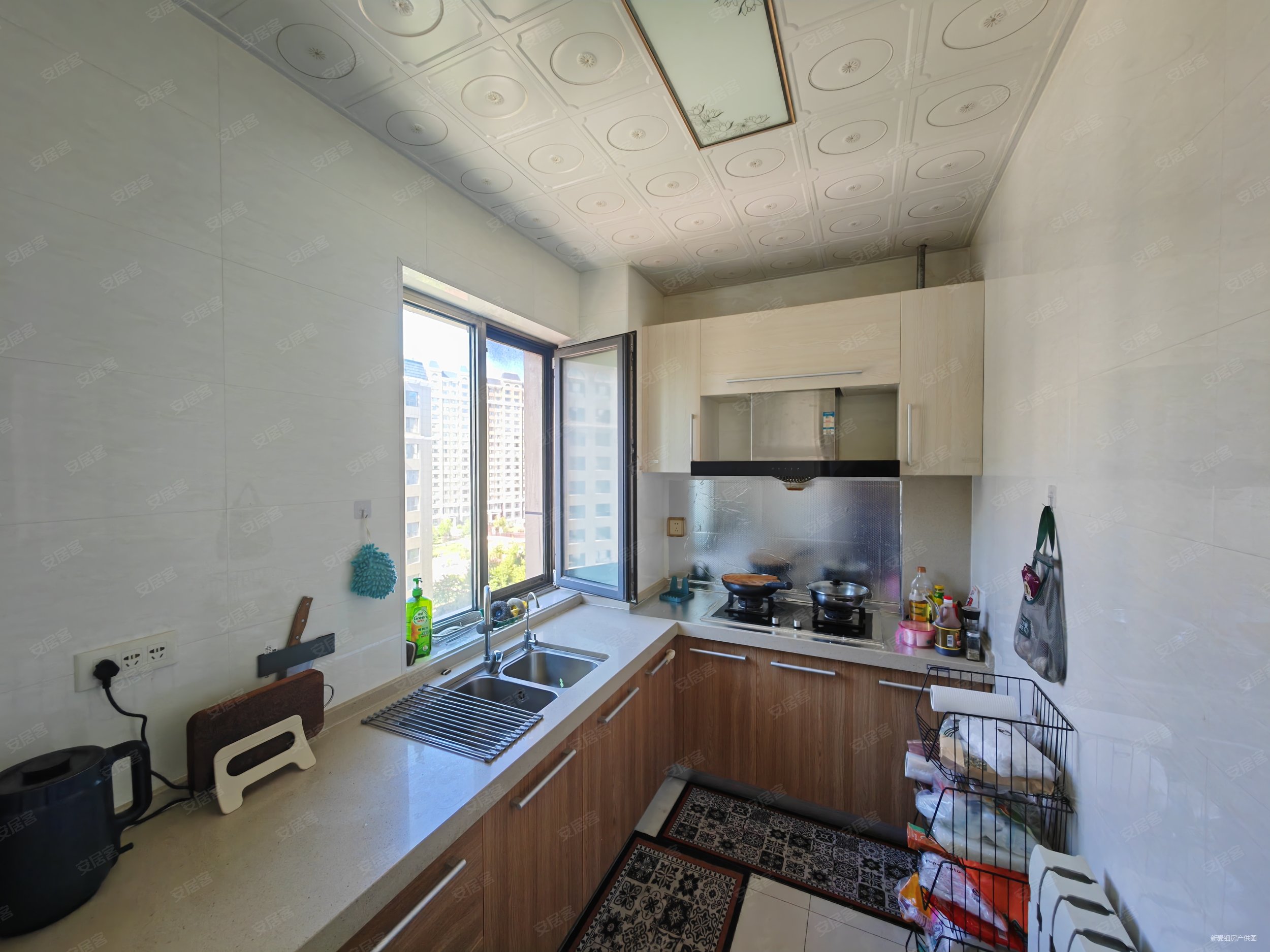 上东城小区3室1厅2卫108.6㎡南北69万