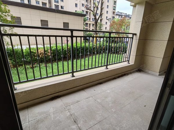 苏州张家港杨舍保利熙悦保利熙悦 3室2厅2卫 电梯房 精装修出租房源