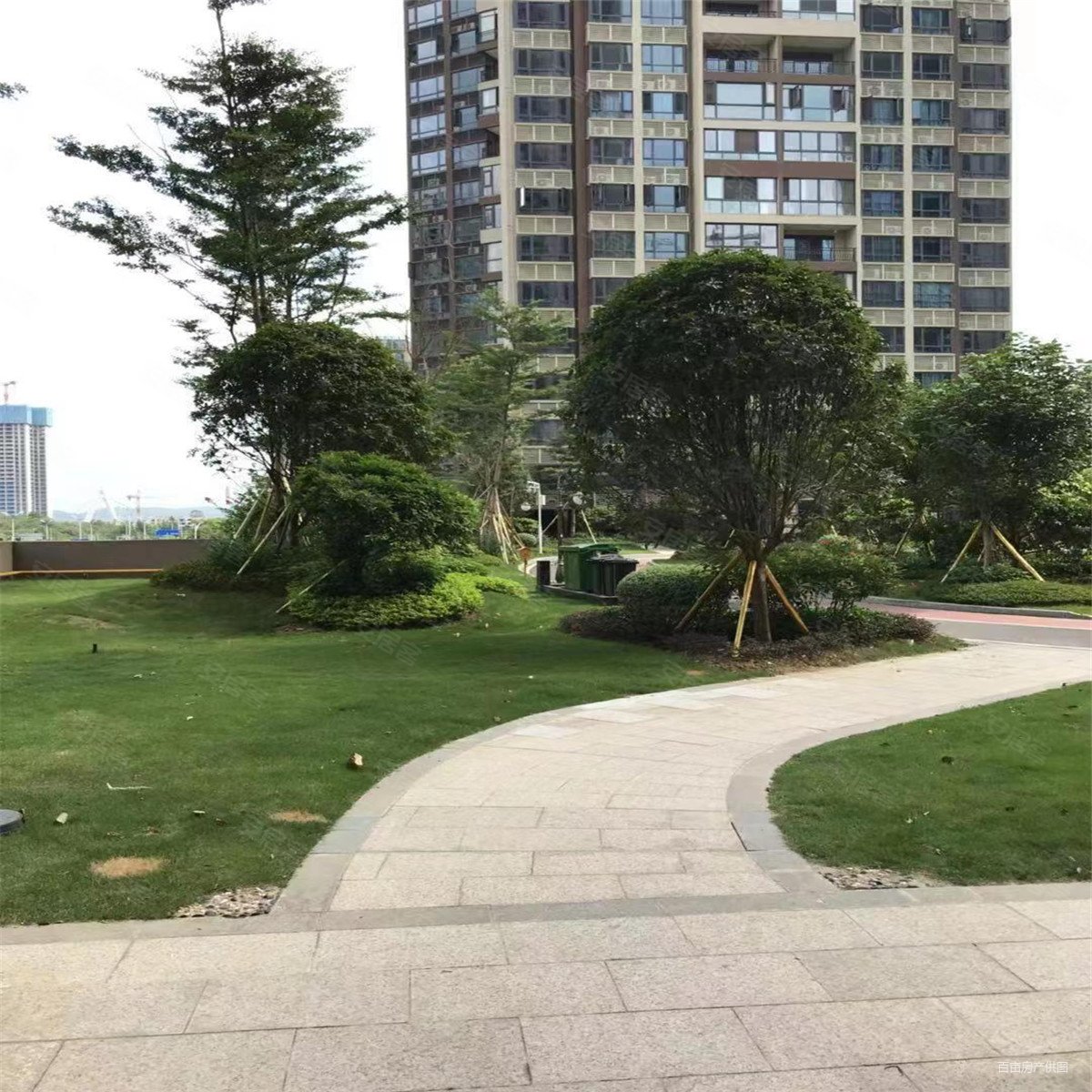 河东   柳州碧桂园十里江湾彰泰滨江学府大四房