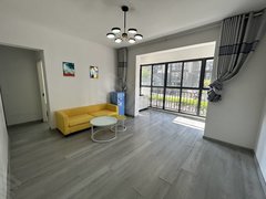 安康汉滨兴安公园城东吾悦广场隔壁水景湾小区一室一厅一厨一卫家电齐全出租房源真实图片