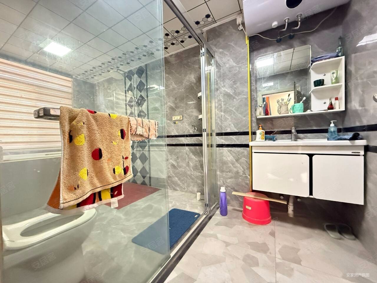 五洲庄园6室2厅3卫280㎡南北88万