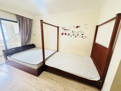 西双版纳景洪龙舟广场融创六期燃气公寓,可短租月付,下楼就是东北一条街出租房源真实图片