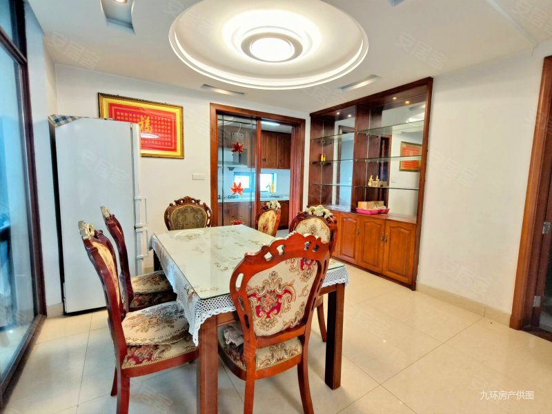 朗悦湾!4室2厅2卫!满两年!中间楼层!