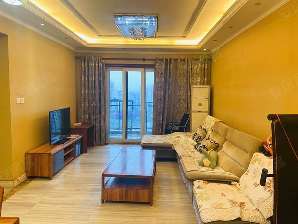 重庆渝北照母山金鹏金岭可短租月付,爱情海商圈旁,金鹏金岭精装三房两