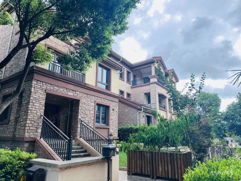 绅园类独栋别墅边套,l型大花园,位置好,绅园(昆山市)二手房,560万,4室