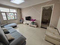 宁阳文庙街道文庙广场对面 单位房 独门独户 第一次出租 精装修 房子很干净出租房源真实图片