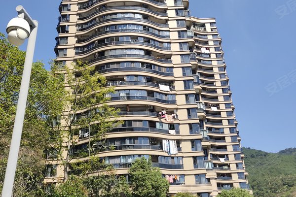 绿谷庄园悦山居