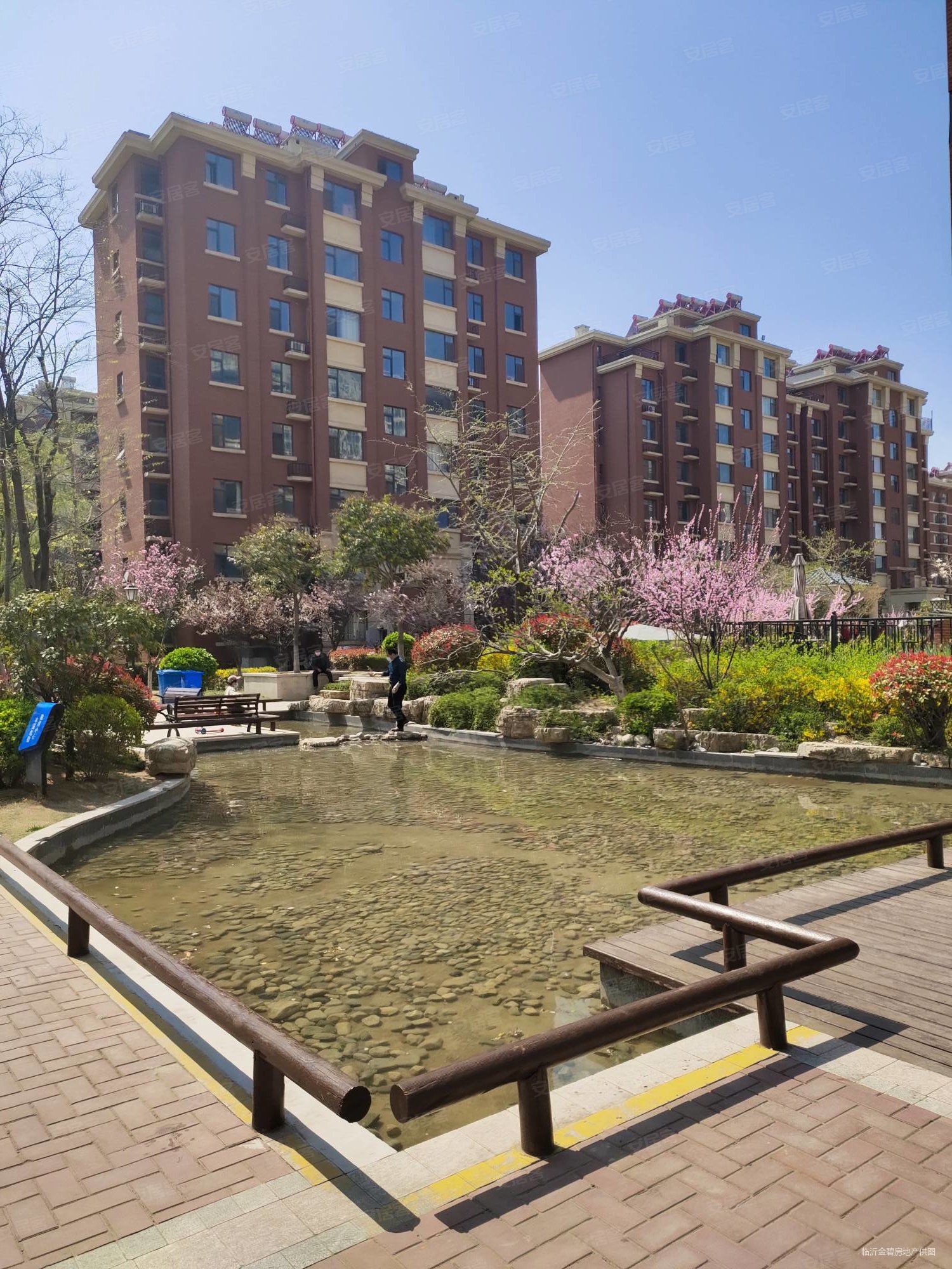 阜丰大成郡4室2厅1卫117.41㎡南北172万