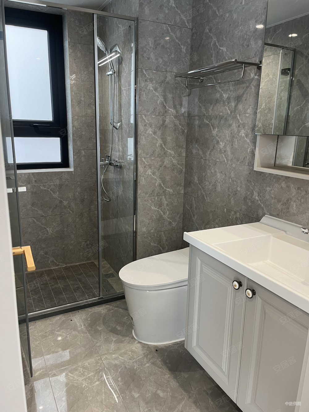 万科城时代都会B区3室2厅1卫100㎡南北95万