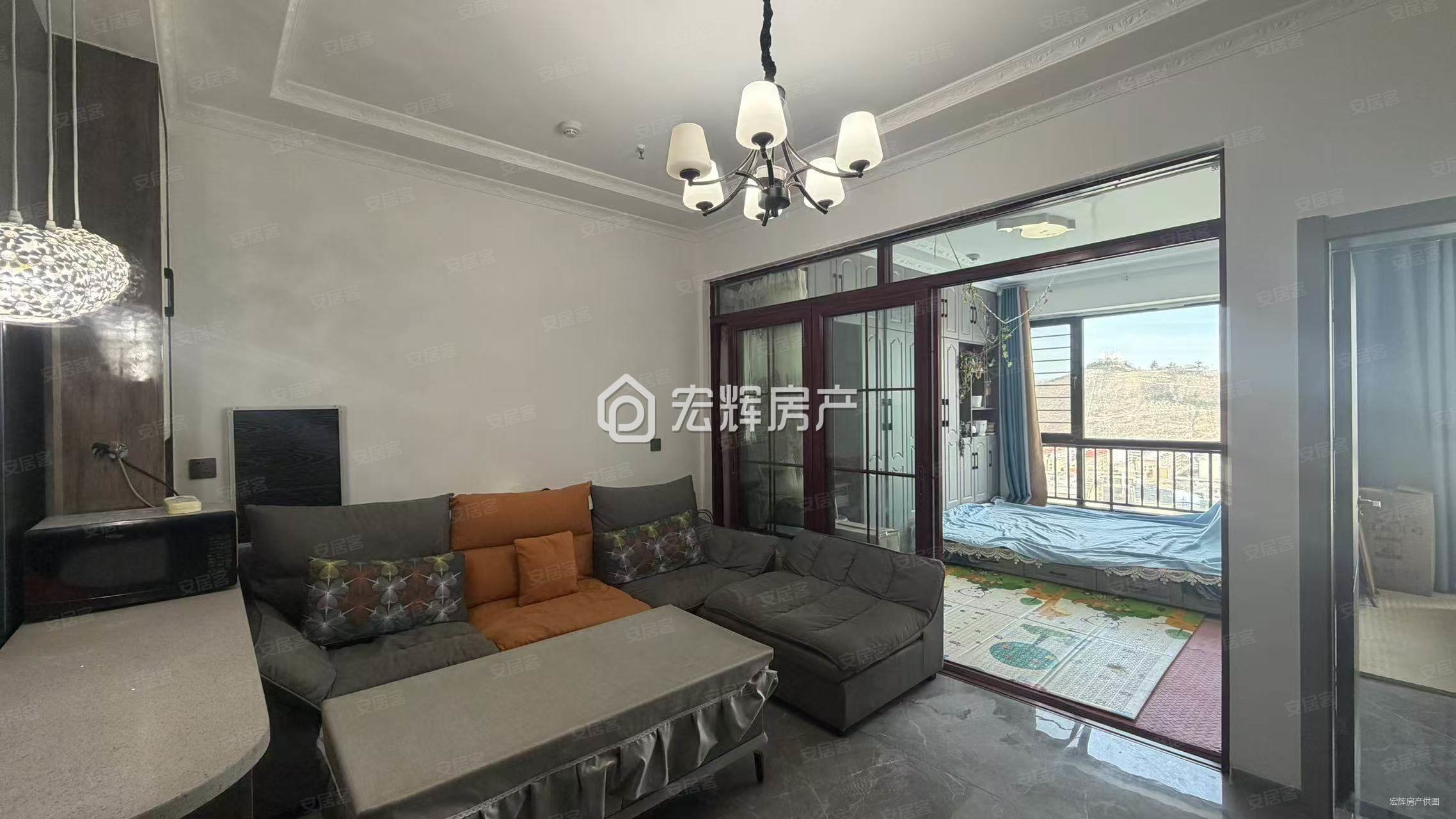 香格里拉城市花园六期(商住楼)2室1厅1卫73㎡东65万