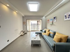 曲靖麒麟万达广场西区万达旁 水岸雅苑电梯精装2房 家具家电齐全 看房方便出租房源真实图片