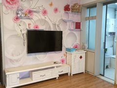 日照东港开发区兴业春天花园 110 平精装三室拎包入住 800 元出租房源真实图片