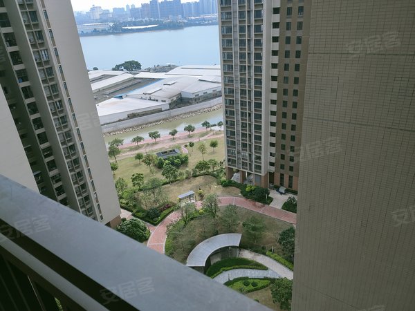广州增城新塘东江逸珑湾东江逸珑湾 大三房 南北对流 带家电 急租