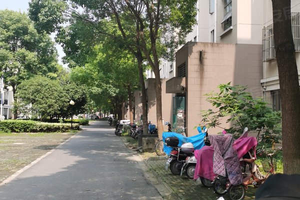 佘山翠庭(公寓住宅)