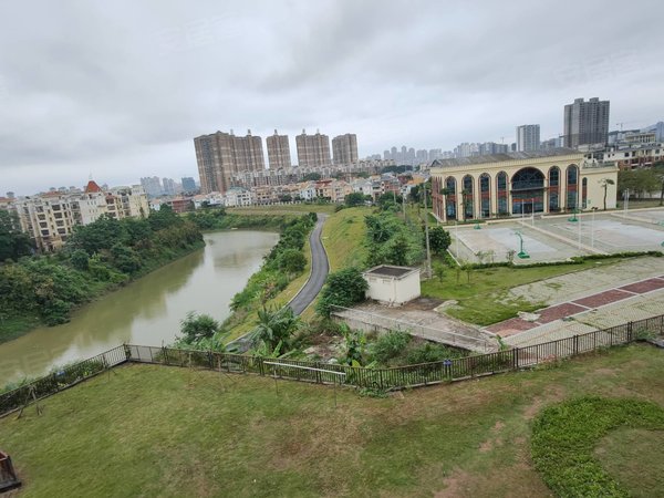 南宁青秀仙葫海茵国际花城海茵国际花城 3室2厅2卫 精装修 租金1150