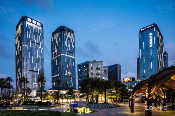 拱北核心地段(中铁诺德国际)128平豪装三房,国庆优惠力度大