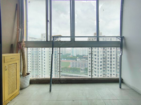 【多图】湖畔天城,湖东租房,可短租可月付 湖畔天城 朝南带阳台 近南