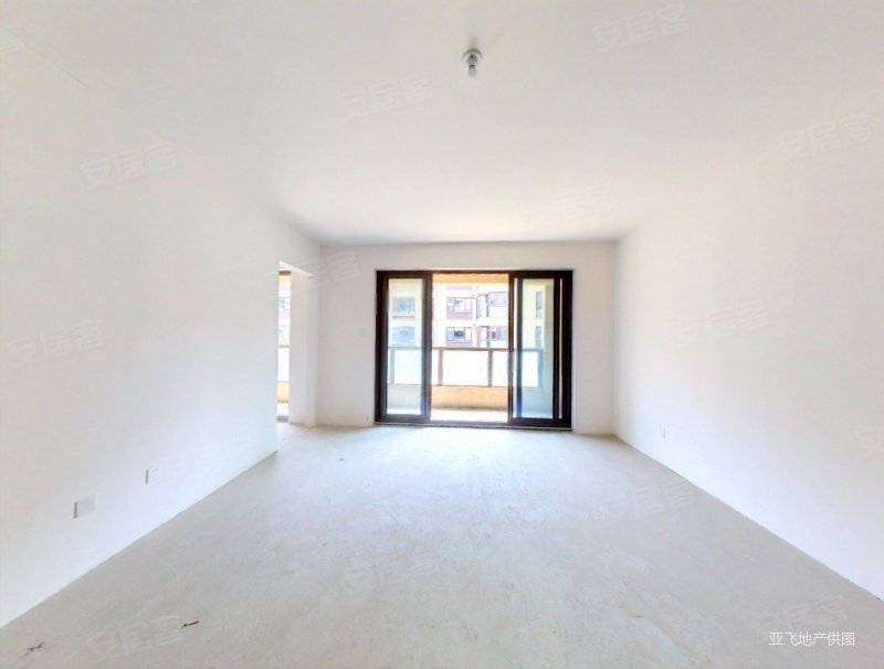 九龙仓御玺4室2厅2卫155.54㎡南北446万