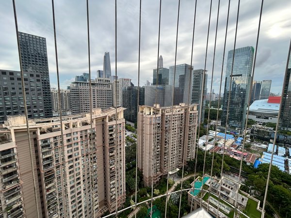 深圳福田福田中心区雅颂居深圳 雅颂居顶楼中空复式出租 豪华装修