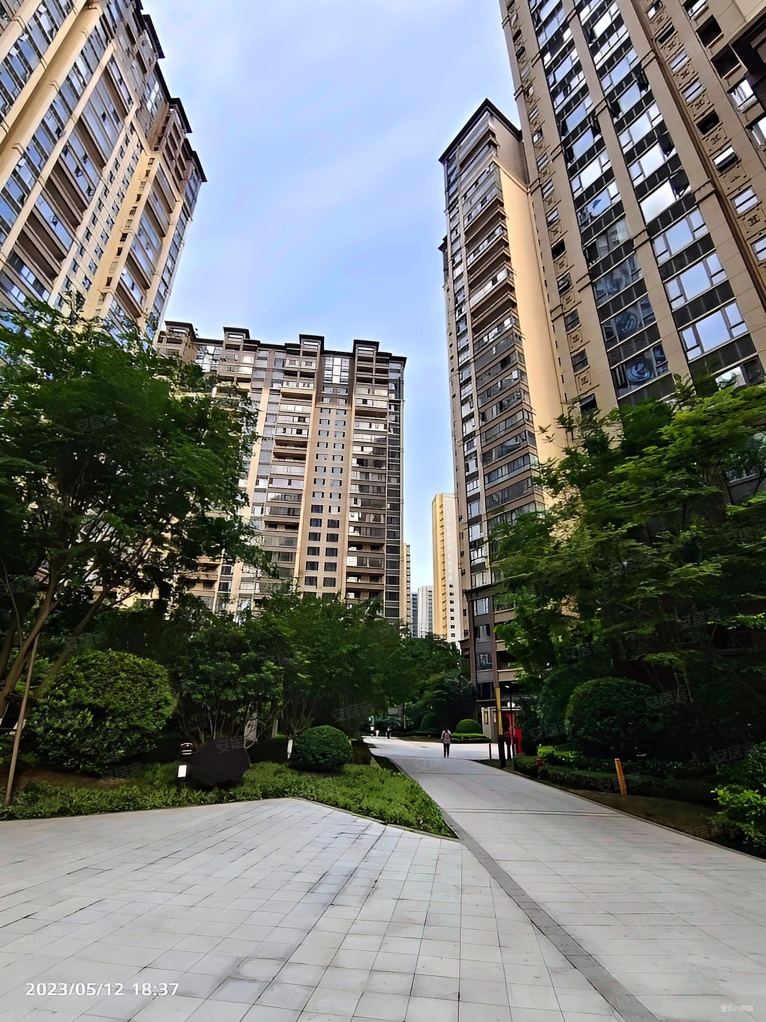 成都房产网>成都二手房>简阳二手房>城东新区二手房>东城1号>