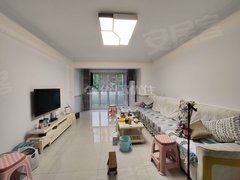 巴中巴州回风年付 整租 普装 3室 116平 英伦庄园 电梯房 采光通透出租房源真实图片