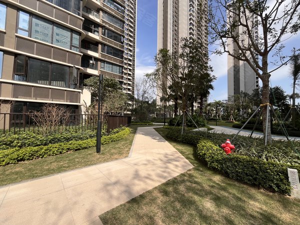 珠海横琴湾仔华发琴澳新城银景湾华发琴澳新城银景湾 2室2厅1卫 3500.